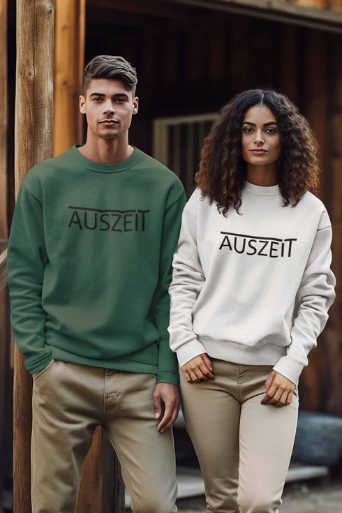 Wander Sweatshirt mit der Aufschrift AUSZEIT. Lockeres unisex Sweatshirt für